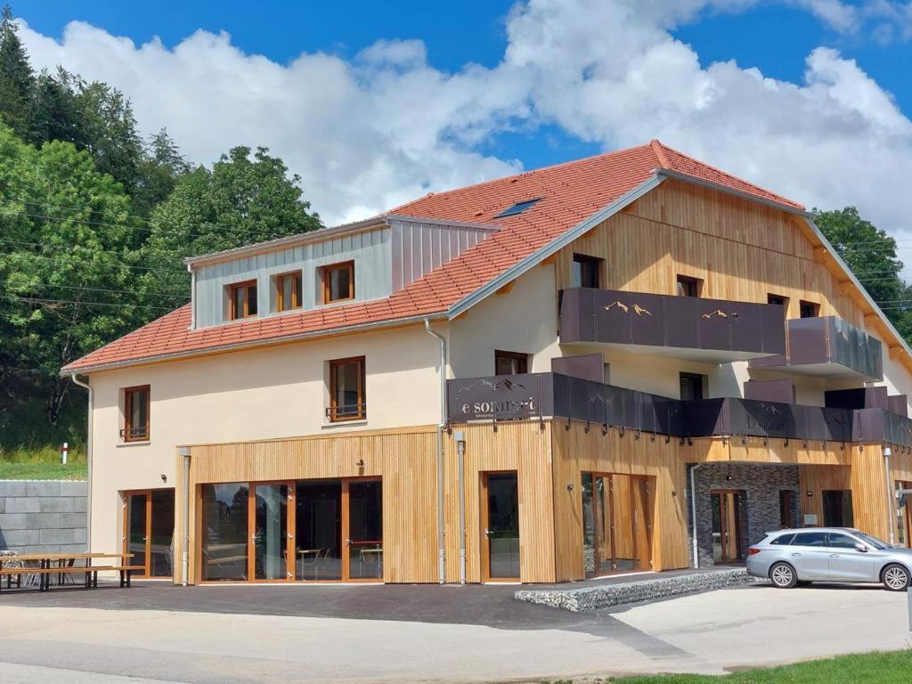 Residence Le Sommet Les Hopitaux-Neufs Exterior photo